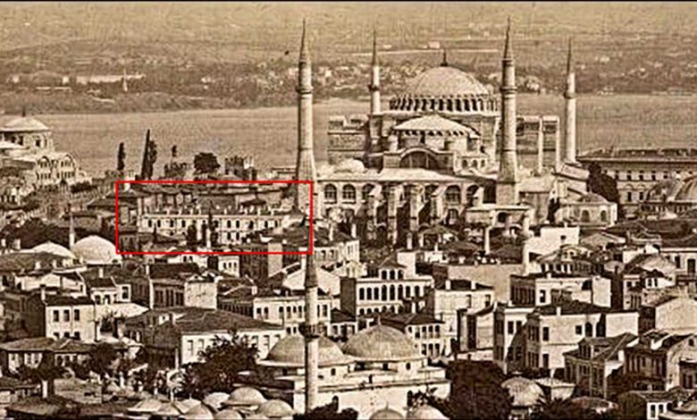 Kemalist rejim sadece İstanbul'da 400 cami ve medreseyi yok etmiş Kaynak: Kemalist rejim sadece İstanbul'da 400 cami ve medreseyi yok etmiş